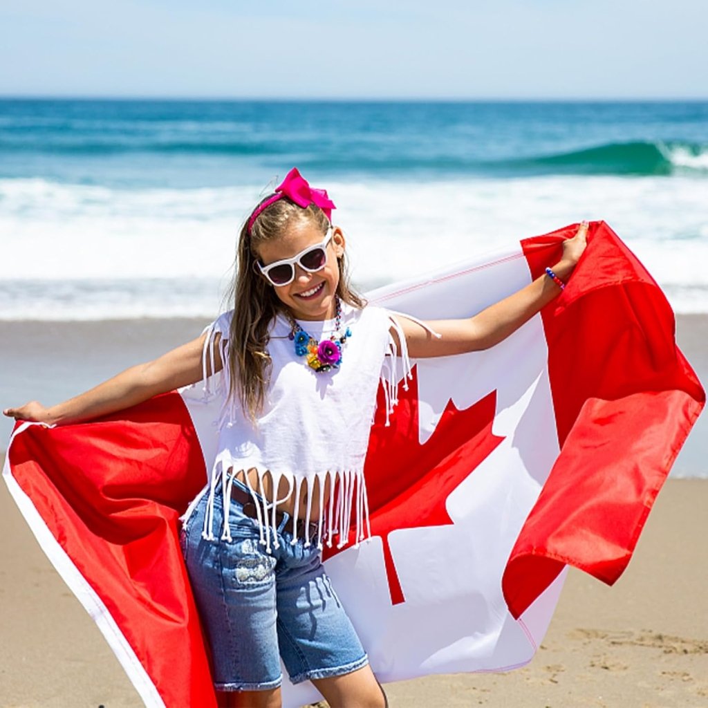 Canada Flag for Outside, 400D Heavy Duty Polyester, Double - Sided Printing, Quadruple Stitched Fly Hem, Fade Resistant, 2 Brass Grommets（副本）